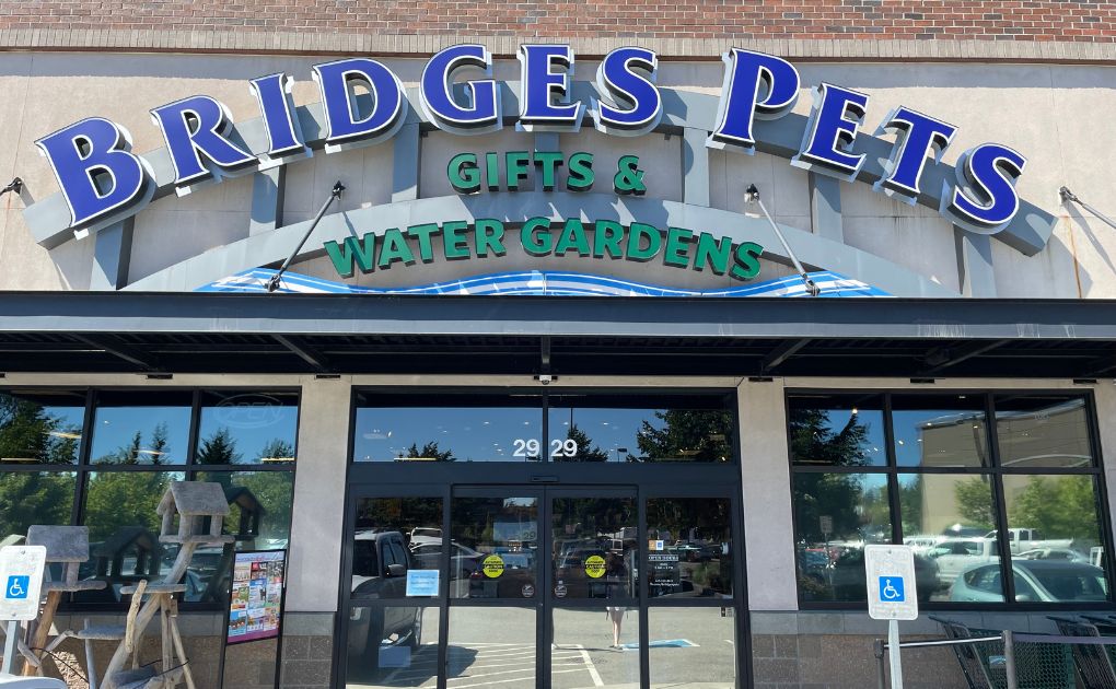 Bridges Pets storefront