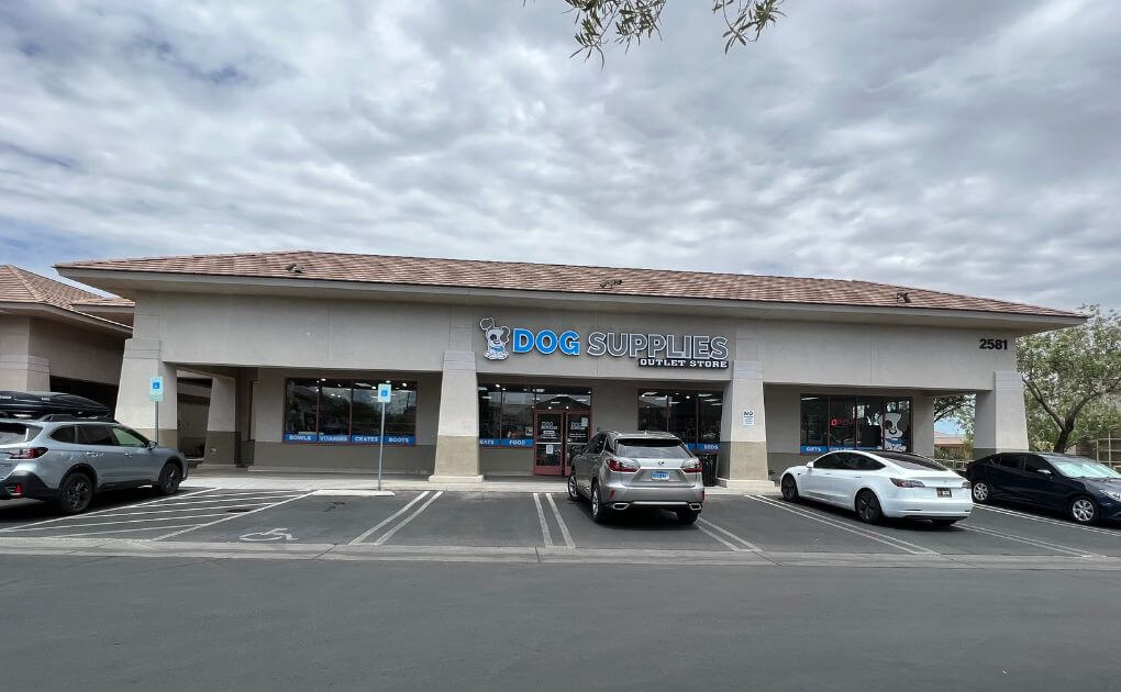 Dog Supplies Outlet storefront